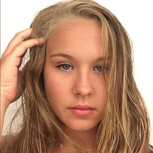 Meet your Posher, Paige